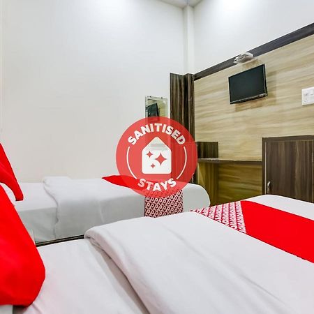 Oyo 75850 Vishwanath Guest House พาราณสี ภายนอก รูปภาพ